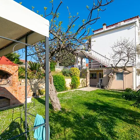 Apartment 14773b