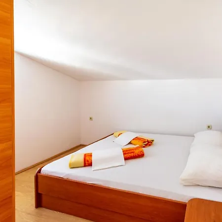 Apartment 14773b