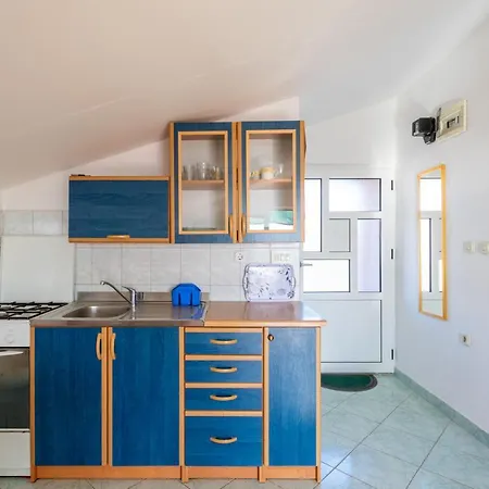 14773b Apartment